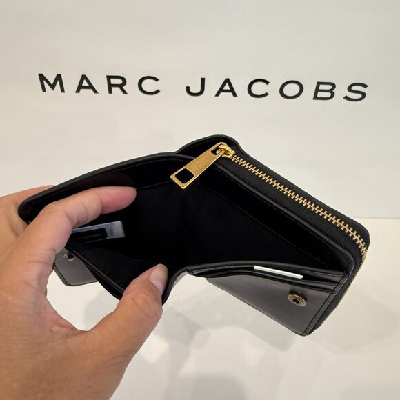Marc Jacobs 4R5SMP088S01 The Plaza Bifold Wallet ‼️choose 1 color‼️ - Picture 8 of 16